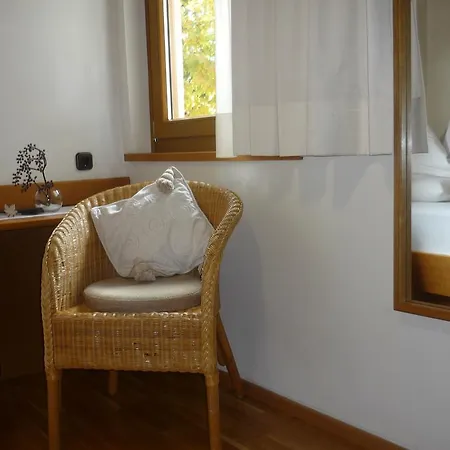 Couette-café Haus Bacher *